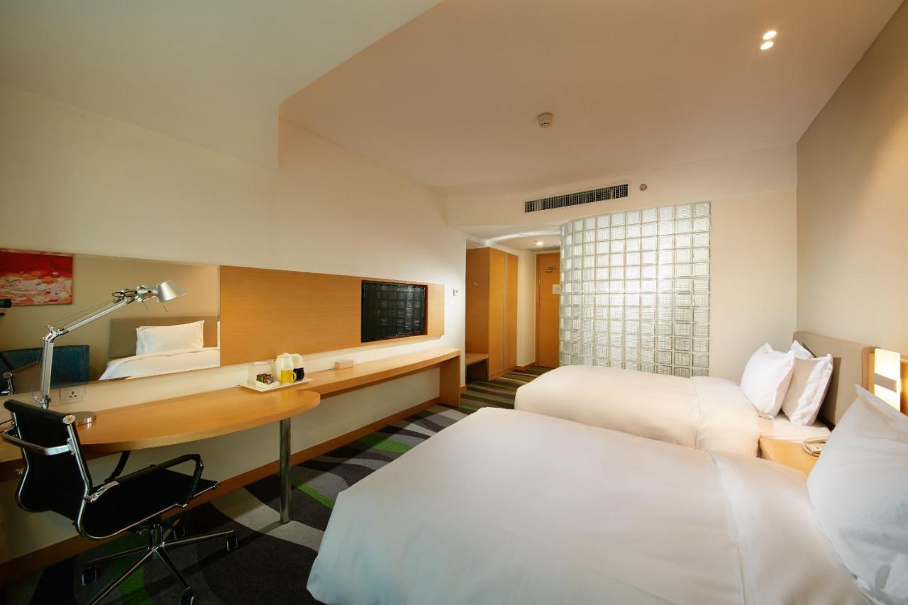 Holiday Inn Express Tangshan Downtown By Ihg المظهر الخارجي الصورة