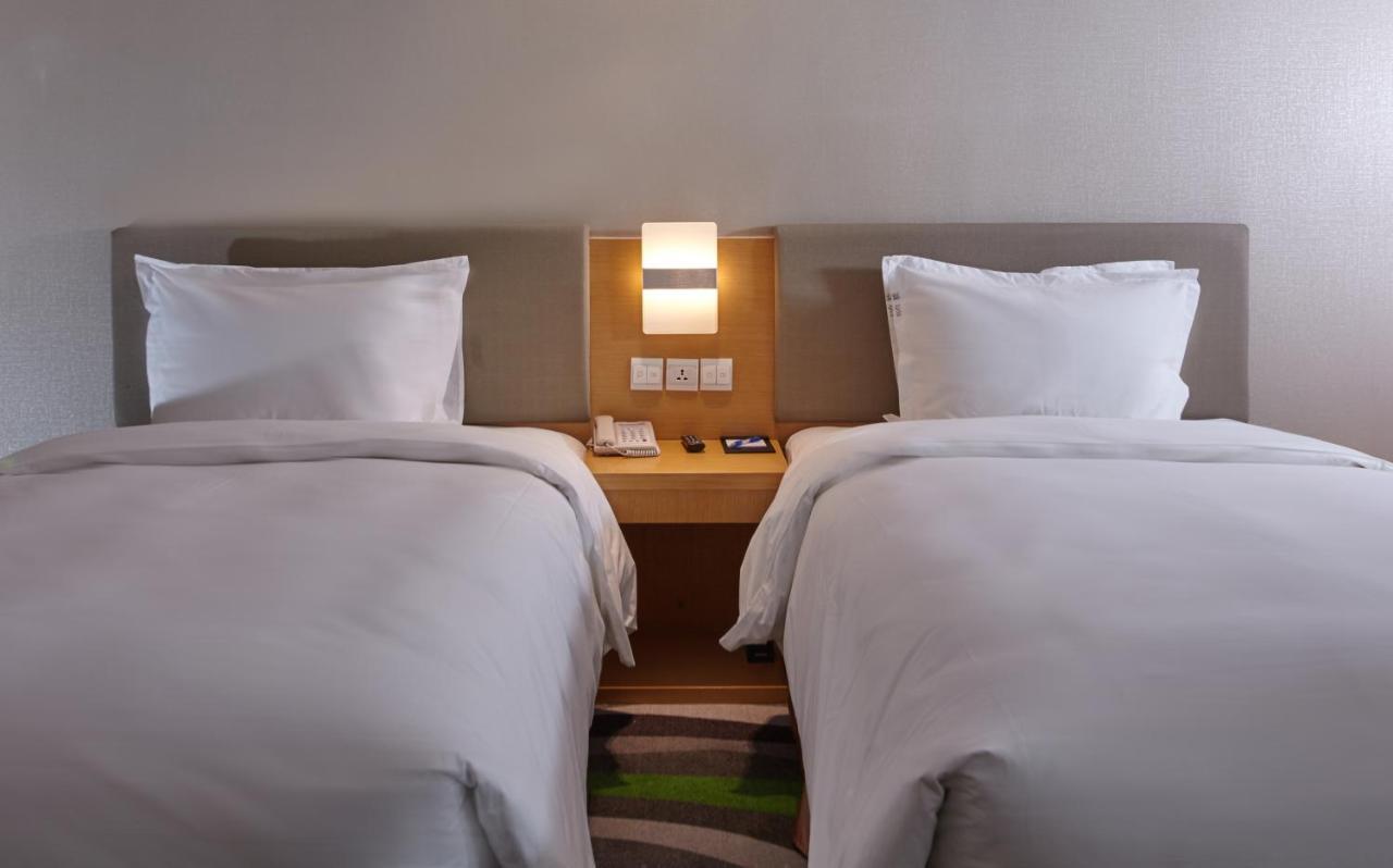 Holiday Inn Express Tangshan Downtown By Ihg المظهر الخارجي الصورة