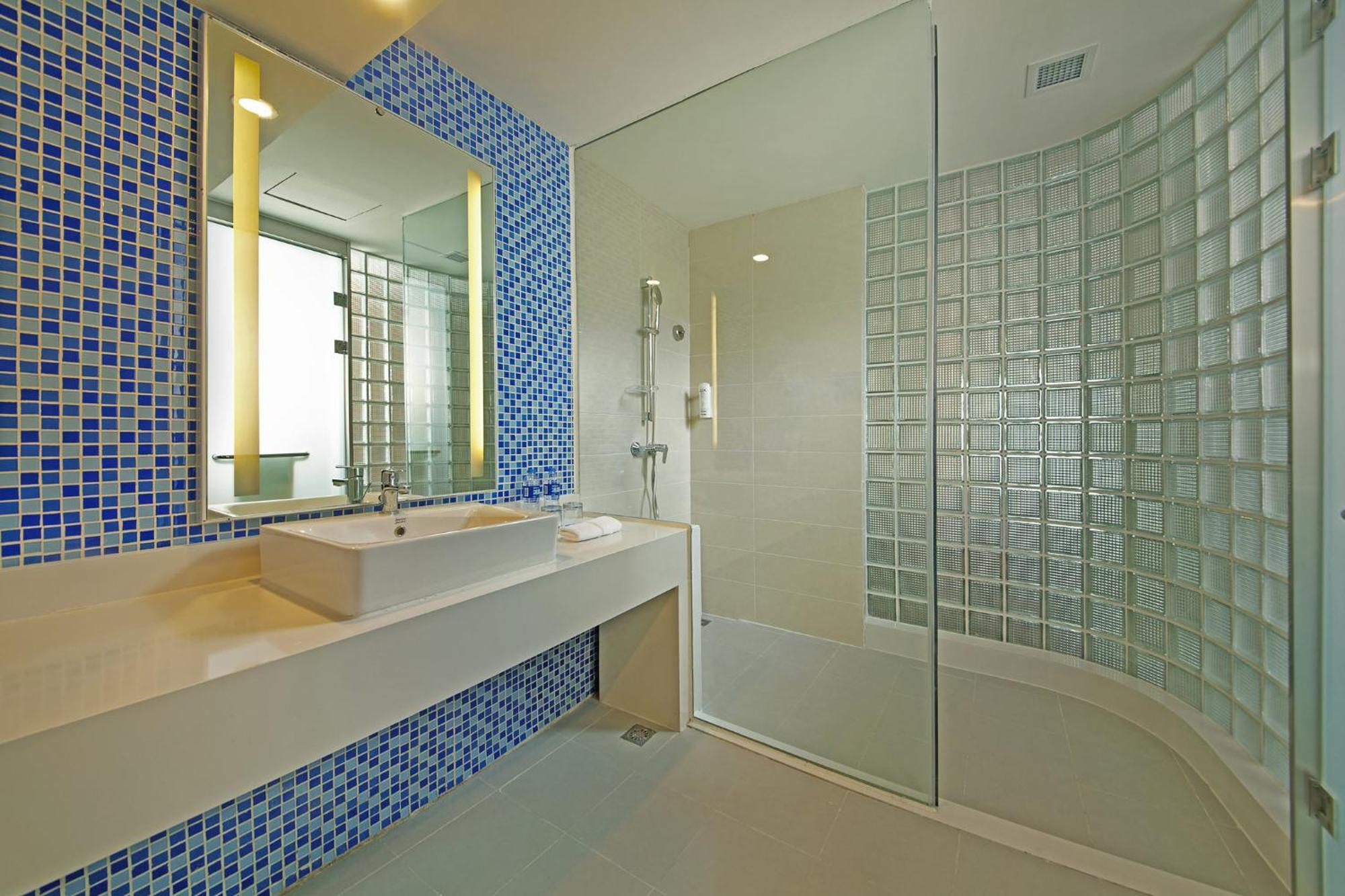 Holiday Inn Express Tangshan Downtown By Ihg المظهر الخارجي الصورة